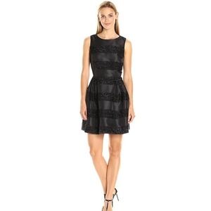 Size 6 CeCe Black Fit‎ & Flare Dress Sleeveless Striped Party Cocktail